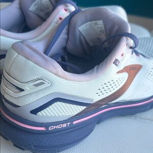 Brooks Women's Running Shoes in White, Pink & Purple Accents